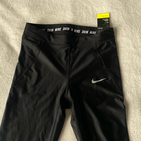 Nike Dry Fit Leggings - Picture 5 of 11